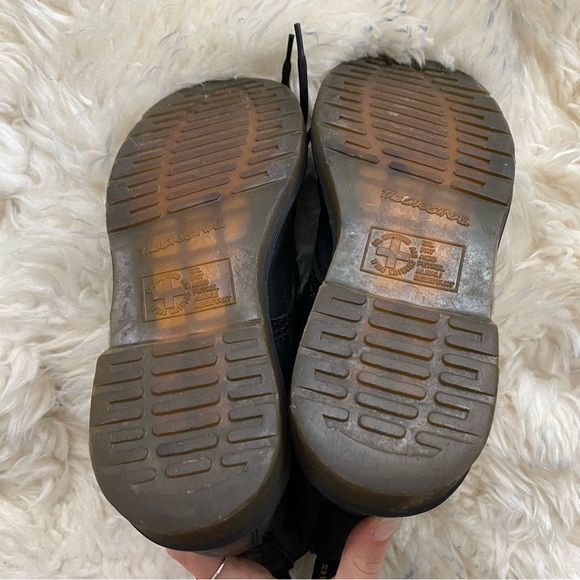 DR. MARTENS 1460 Pascal Virginia Leather Womens Boots size 6. In Good condition - Picture 9 of 15